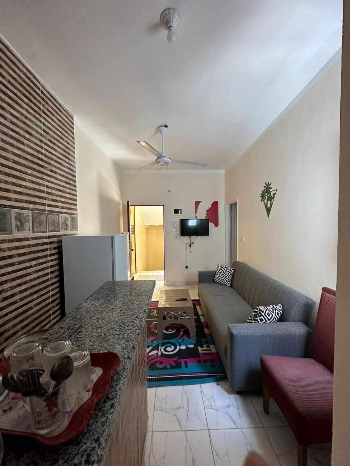 Skylen Hostel Хургада Экстерьер фото